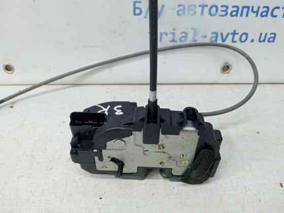 Замок двери задний правый Nissan X-Trail T31 2.0 DIESEL M9R 2007 (б/у) Киев