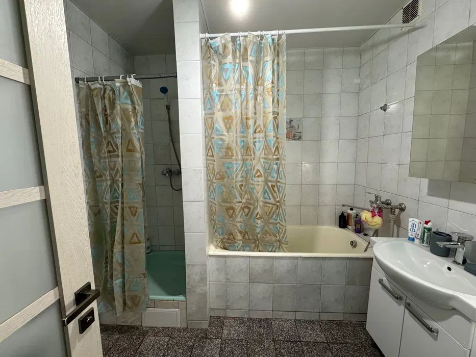 Продам. 3-к.кв. 5/5, просп. Олександра Поля, район «Славутича». Дніпро - зображення 11