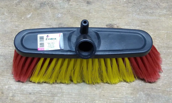 Щетка для мытья автомобиля 17 см с подачей воды Киев