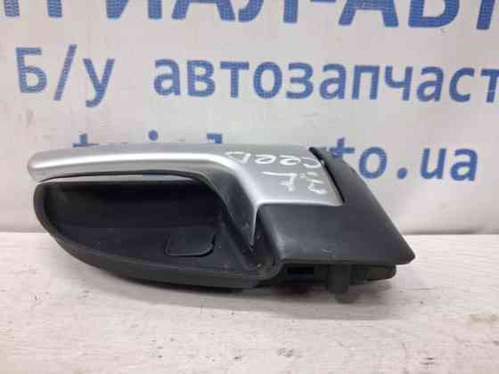 Ручка двери внутреняя задняя левая Kia Ceed 2006-2012 826101H010 (Арт. 78634) Киев