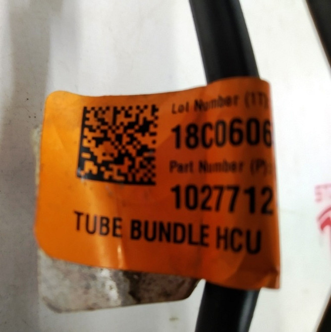 Тормозная трубка(от ABS к тормозной магистрали) первая Tesla model X 1027712-00-E Киев - изображение 3