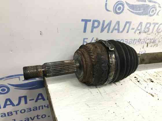 Привод передний правый МКПП Mitsubishi Lancer 9 1.6 БЕНЗИН 4G18 2003 (б/у) Київ