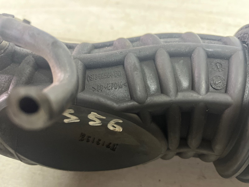 Патрубок воздушного фильтра Ford Fusion USA 2 1.5 БЕНЗИН ENUN0 2013 (б/у) Киев - изображение 6