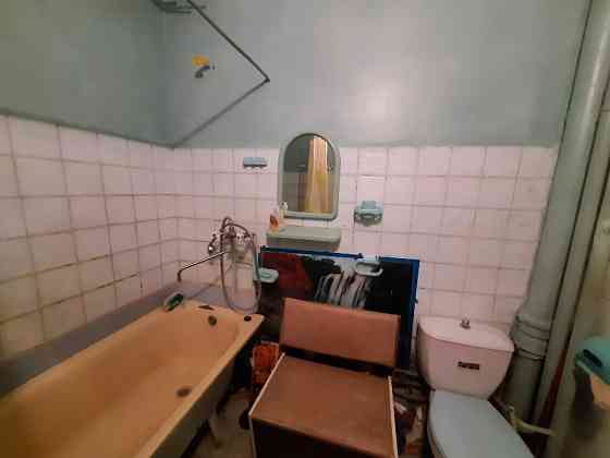 1 кім на вул.Зерових №14А поруч Соломянська пл. Метро Вокзальна та Олімпійська Киев