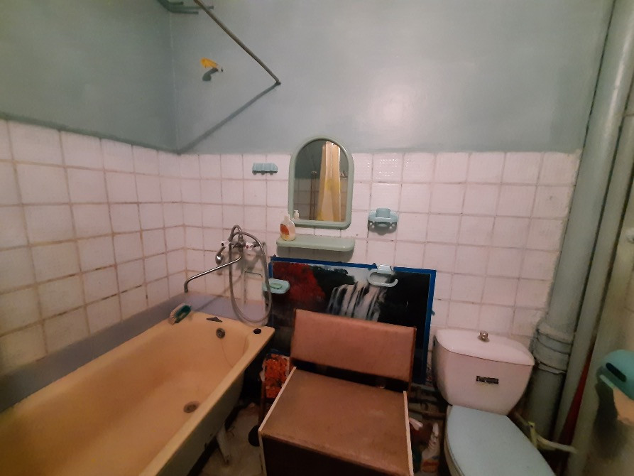 1 кім на вул.Зерових №14А поруч Соломянська пл. Метро Вокзальна та Олімпійська Київ - зображення 4