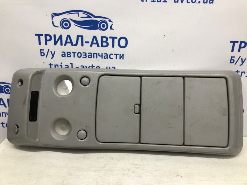 Плафон передний Mitsubishi Pajero Sport K9 2.5 DIESEL 4D56 1996 (б/у) Киев - изображение 1