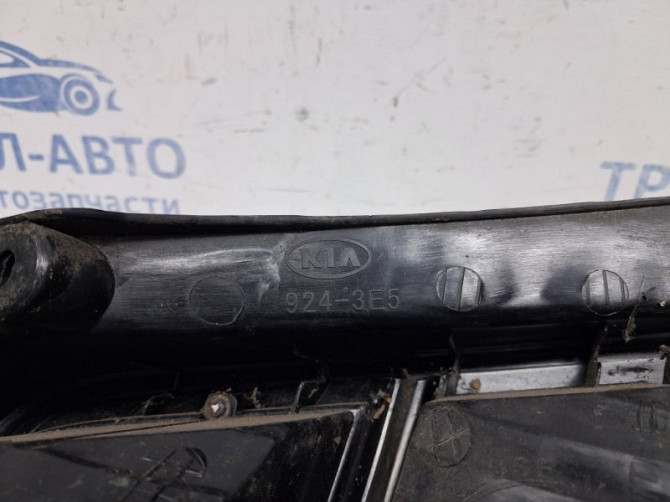 Фонарь задний внешний правый Kia Sorento BL 2.5 DIESEL D4CB 2002 (б/у) Киев - изображение 7
