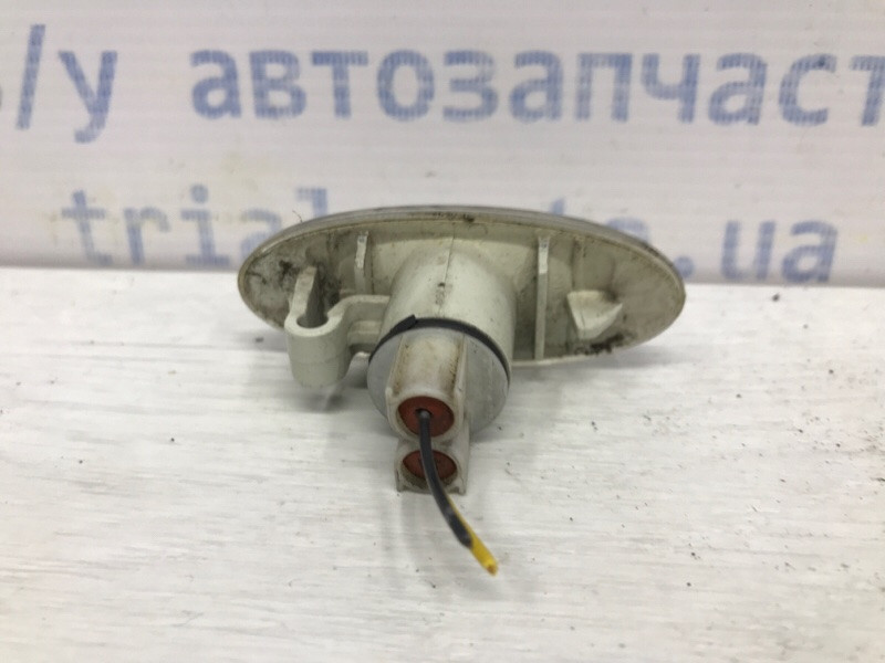 Повторитель поворотника Nissan Juke F15 1.6 TURBO MR16DDT 2010 (б/у) Киев - изображение 2