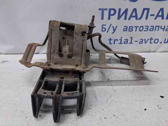 Фара противотуманная правая Mitsubishi Pajero Sport K9 2.5 DIESEL 4D56 1996 (б/у) Київ