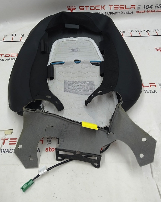 Обшивка спинки водительского сиденья с подогревом PREM PUR BLK (с повреждением) Tesla model 3 145289 Киев - изображение 2