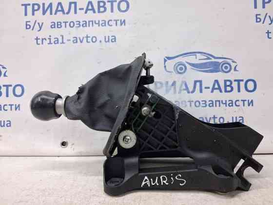 Кулиса переключения МКПП Toyota Auris 2006-2012 3353002240 (Арт. 64393) Киев