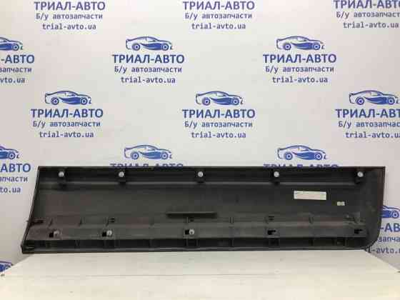 Накладка двери Mitsubishi Pajero Wagon 3 3.2 ДИЗЕЛЬ 4M41 1999 перед. лев. (б/у) Київ