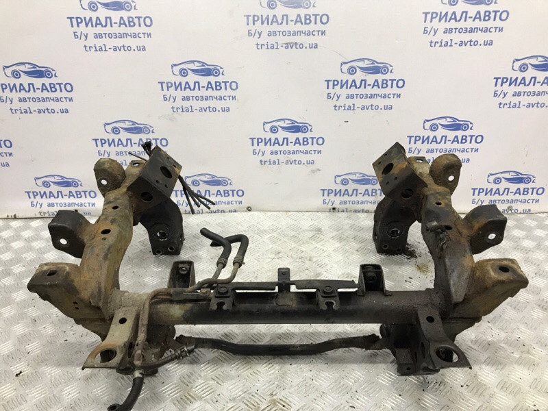 Балка передней подвески Mitsubishi Pajero Wagon 3 3.2 ДИЗЕЛЬ 4M41 1999 (б/у) Київ - зображення 1