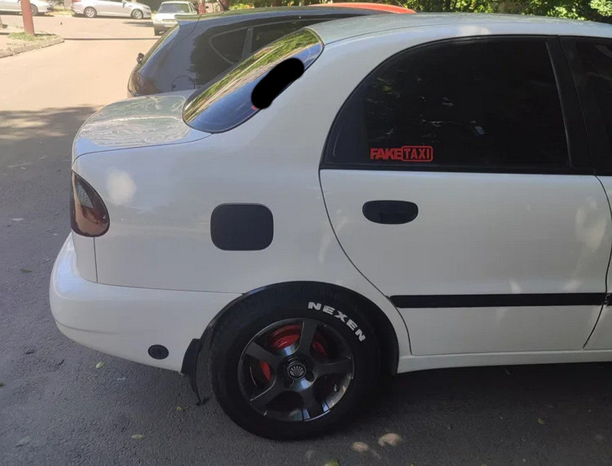 Наклейка на авто-мото FakeTaxi Жёлтая светоотражающая Борисполь - изображение 8