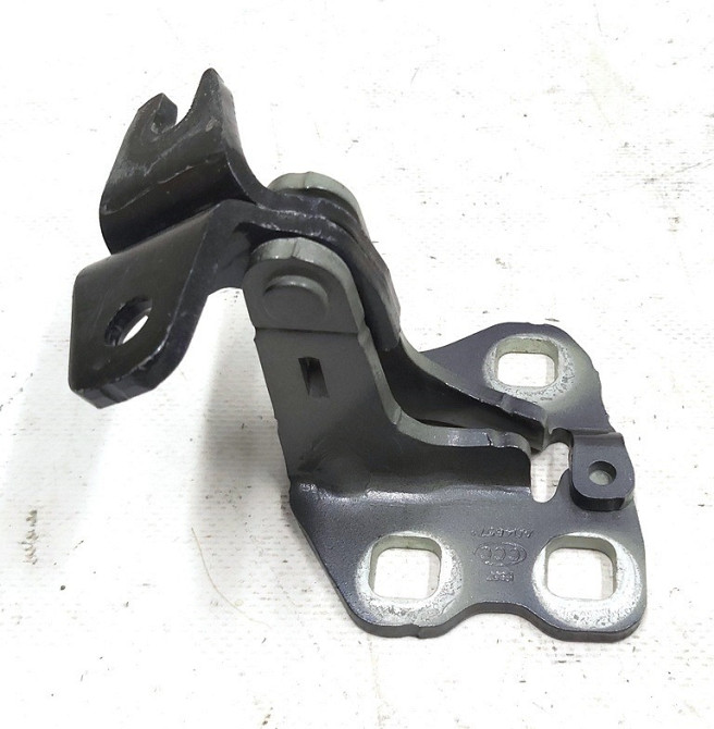 Петля двери передней правой верхняя PMNG Tesla model 3 1101034-00-F Киев - изображение 2