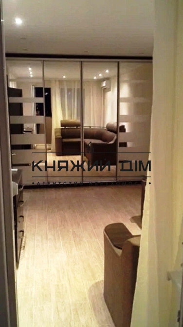 Оренда відмінної 1-кімнатної квартири на Теремках. № 11196060 Киев - изображение 1