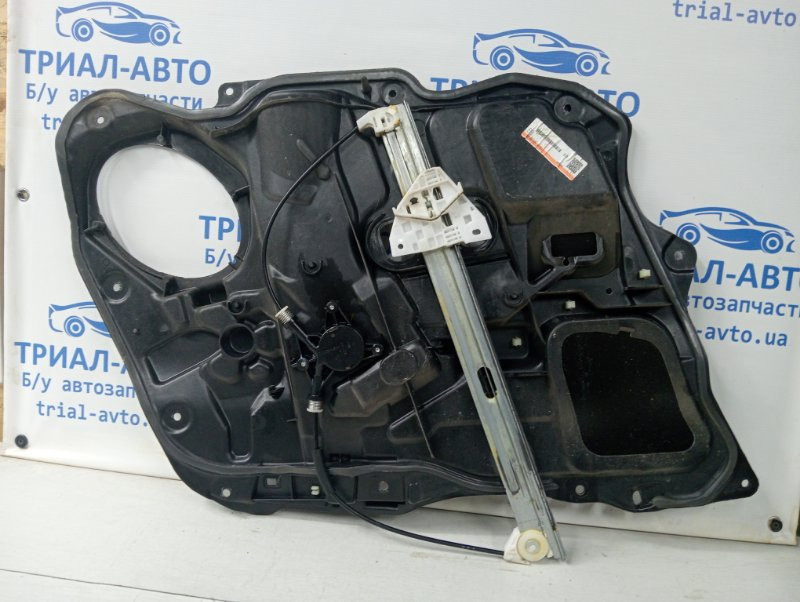 Стеклоподъемник передний правый Mazda 3 BK 1.6 БЕНЗИН Z6 2003 (б/у) Київ - зображення 3