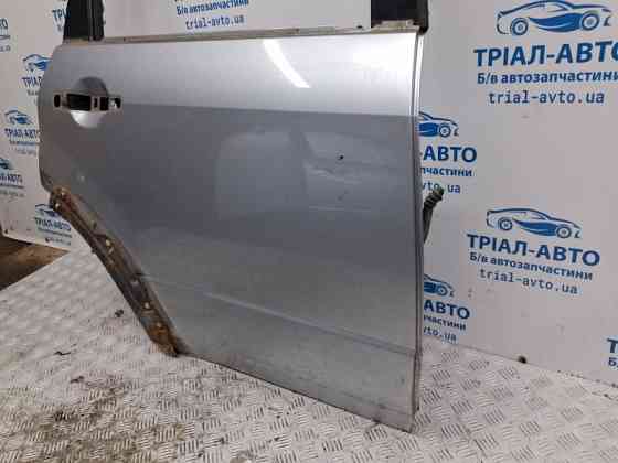 Дверь задняя правая Mitsubishi Outlander CU 2.4 БЕНЗИН 4G69 2003 (б/у) Киев