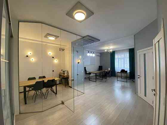 долгосрочная аренда офисное помещение Киев, Печерский, 35000 грн./мес. Киев