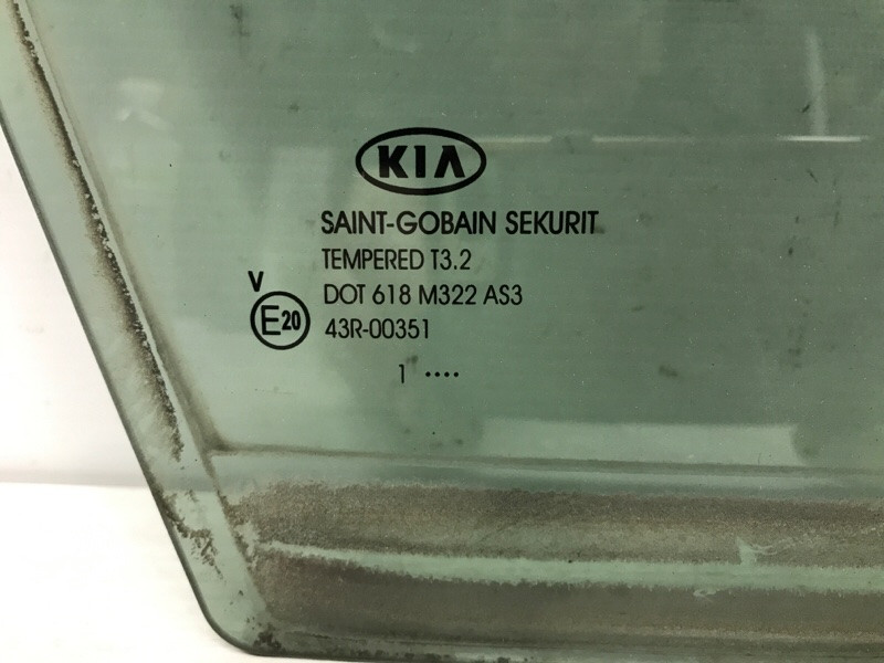 Стекло двери задней правой (форточка) Kia Sportage SL 1.7 DIESEL D4FD 2010 (б/у) Київ - зображення 3