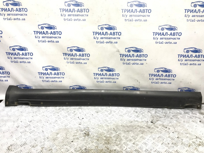 Накладка порога внешняя правая Hyundai Tucson 2004-2009 877522E000 (Арт. 31440) Київ - зображення 1