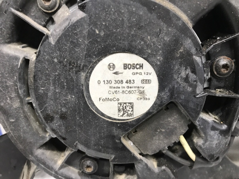 Диффузор с вентилятором радиатора Ford Kuga CBS 2.0 DIESEL 2011 (б/у) Киев - изображение 5