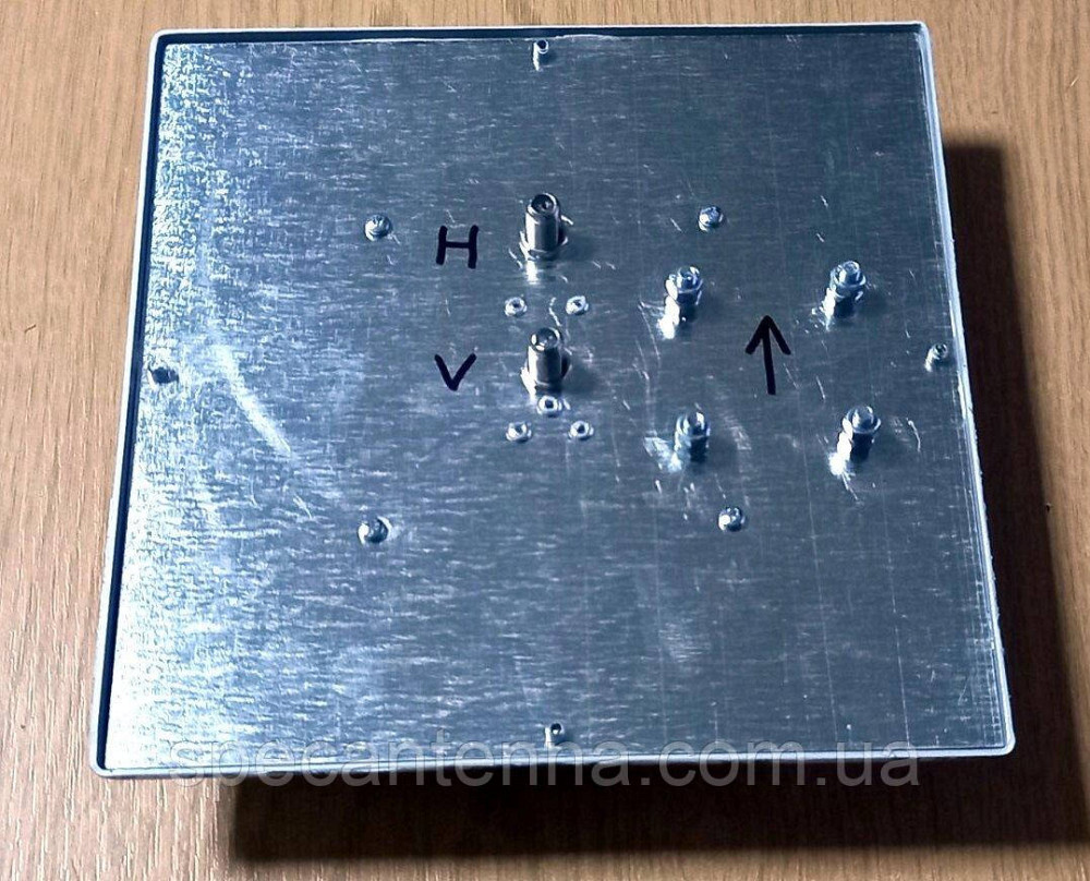 Антенна панельная 1610-2900 МГц 50 Вт 2х12-18 дБ DN-17WC, цвет № 1 черно-белый пиксель Дніпро - зображення 10