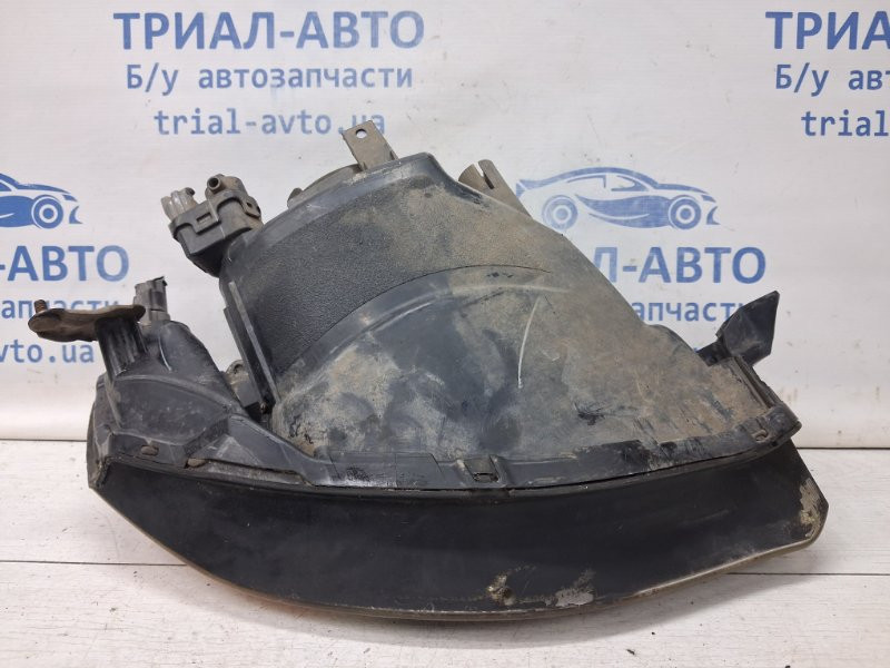 Фара левая галоген Mitsubishi L200 KB 2.5 DIESEL 4D56 2006 (б/у) Київ - зображення 8