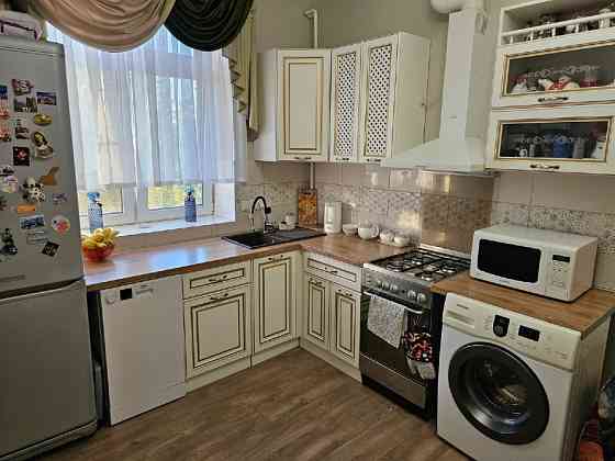 Продам 2-к квартиру (56м2) с ремонтом на пр. Яворницкого Дніпро