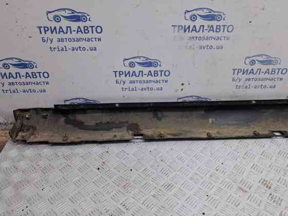 Накладка порога внешняя правая Kia Sorento BL 2.5 DIESEL D4CB 2002 (б/у) Киев