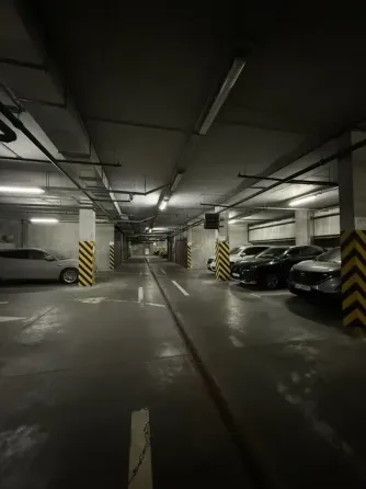 ОРЕНДА: Вишукана 3 кімн. з паркінгом Златоустівська, Чорновола, Дмитрівська + підземний паркінг Київ