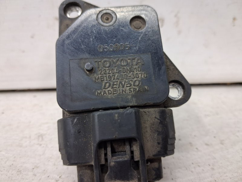 Датчик расхода воздуха Toyota Avensis T25 2.2 DIESEL 2ADFTV 2002 (б/у) Київ - зображення 3
