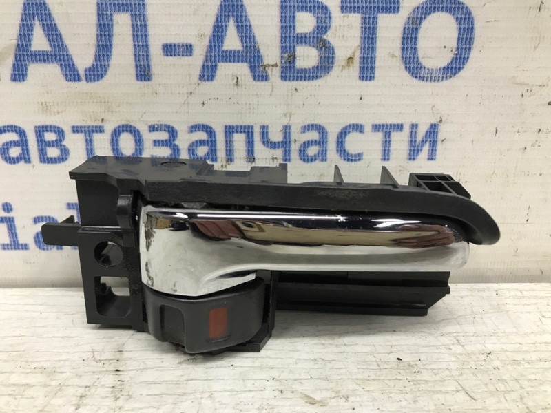 Ручка двери внутренняя правая Toyota Avensis T25 2.2 DIESEL 2ADFTV 2002 (б/у) Киев - изображение 1