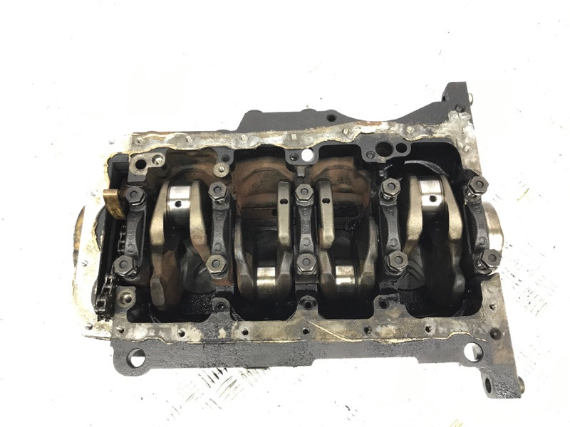 Блок ДВС Mitsubishi Outlander XL 2.0 ДИЗЕЛЬ 2007 (б/у) Киев - изображение 2