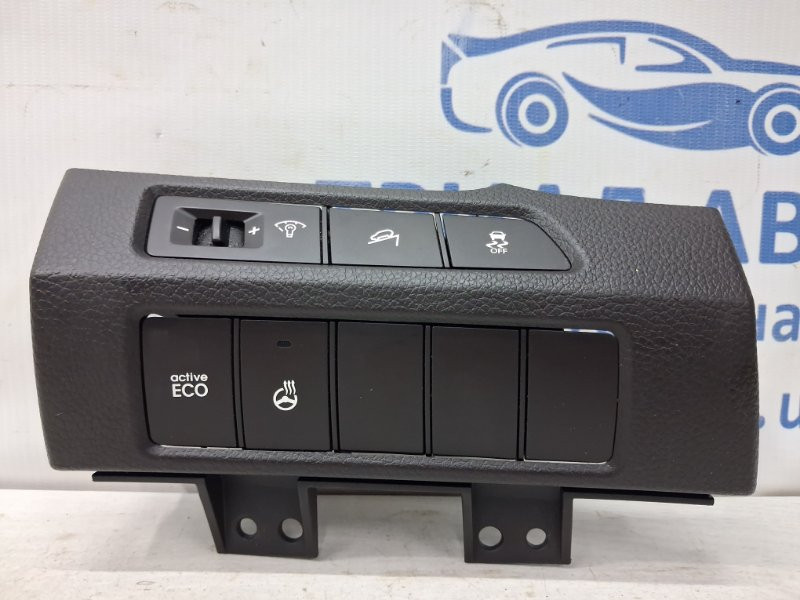 Кнопки управления Hyundai Santa fe 2012-2019 937004Z010NBC (Арт. 78054) Киев - изображение 1