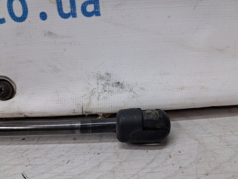 Амортизатор крышки багажника Hyundai IX35 LM 1.7 DIESEL D4FD 2009 (б/у) Київ - зображення 2