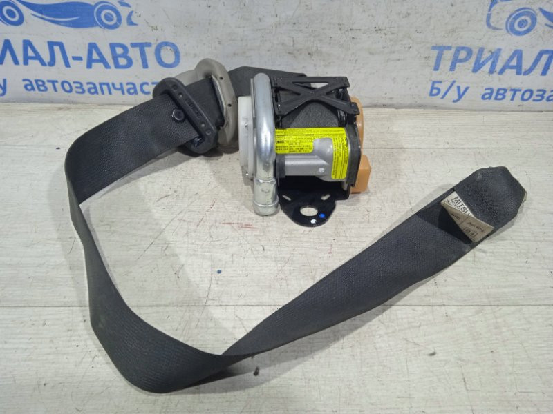 Ремень безопасности передний правый Mitsubishi L200 KB 2.5 ДИЗЕЛЬ 4D56U 2006 (б/у) Київ - зображення 1