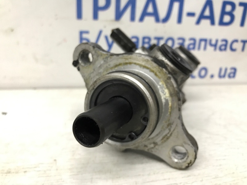 Тормозной цилиндр главный Kia Sorento BL 2.5 DIESEL D4CB 2002 (б/у) Київ - зображення 2
