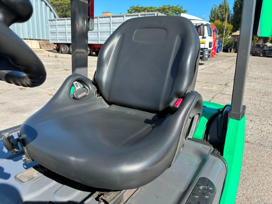 Дизельний навантажувач Mitsubishi KFD15T на нових пневмошинах, 2015 року. Номінальна вантажність 1,5 Одеса - зображення 9