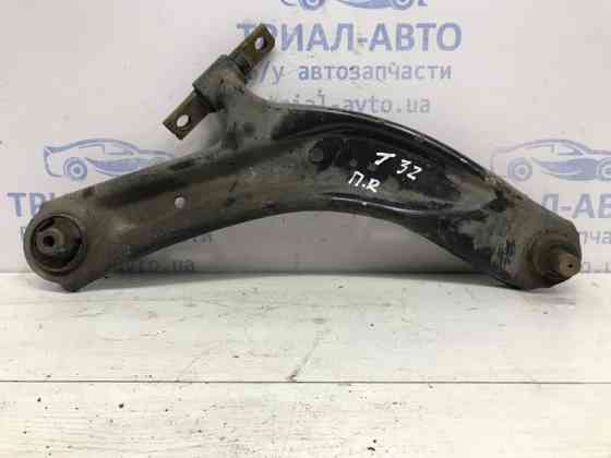 Рычаг правый Nissan X-Trail T32 1.6 DIESEL R9M 2014 (б/у) Киев