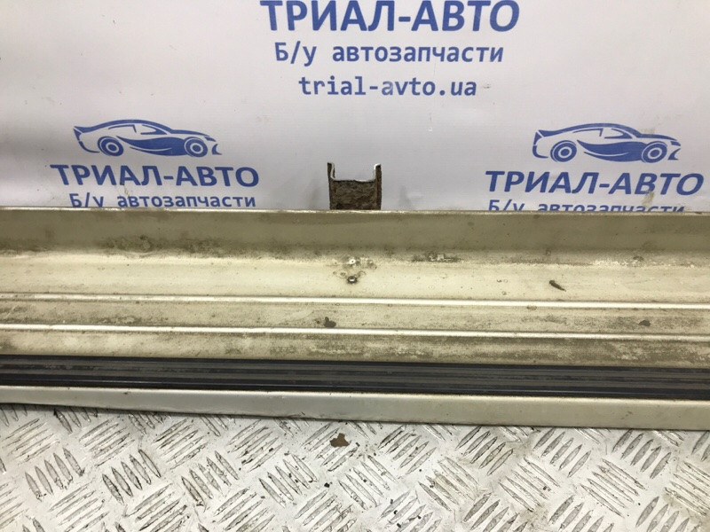 Подножка Mitsubishi L200 KB 2.5 ДИЗЕЛЬ 4D56U 2006 лев. (б/у) Киев - изображение 3