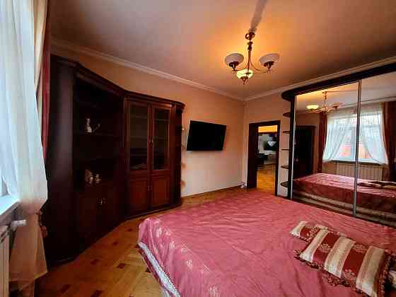 долгосрочная аренда 3-к дом Киев, Соломенский, 1300 $/мес. Київ