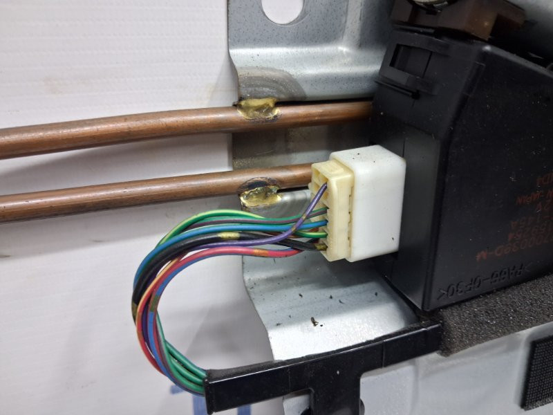 Люк в сборе Mitsubishi Outlander CU 2.4 БЕНЗИН 4G69 2003 (б/у) Київ - зображення 6