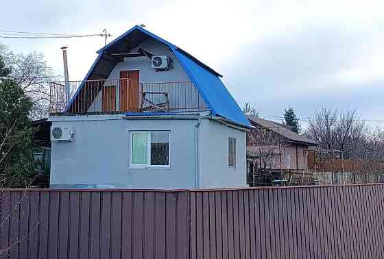 Приватний дачний будинок в м. Запоріжжя в Шевченківському районі Запоріжжя