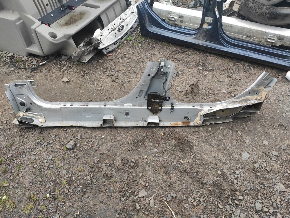 Порог кузова правый Renault Megane III 2008-2012 (Универсал) Ковель - зображення 6