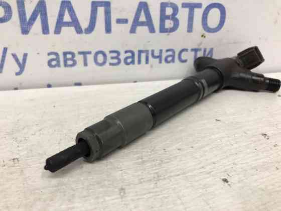 Форсунка топливная Toyota RAV 4 A40 2.2 DIESEL 2ADFTV 2012 (б/у) Киев