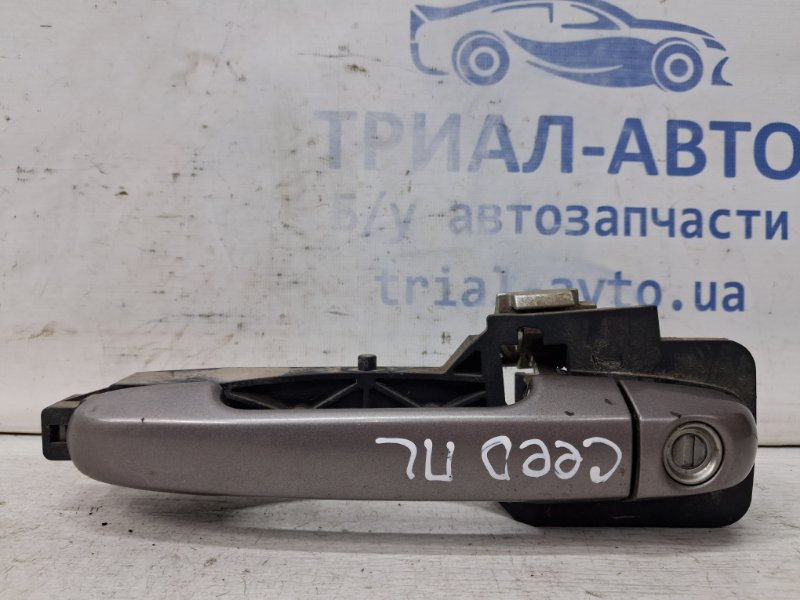 Ручка двери внешняя передняя левая Kia Ceed 2006-2012 826511H010 (Арт. 66174) Киев - изображение 1