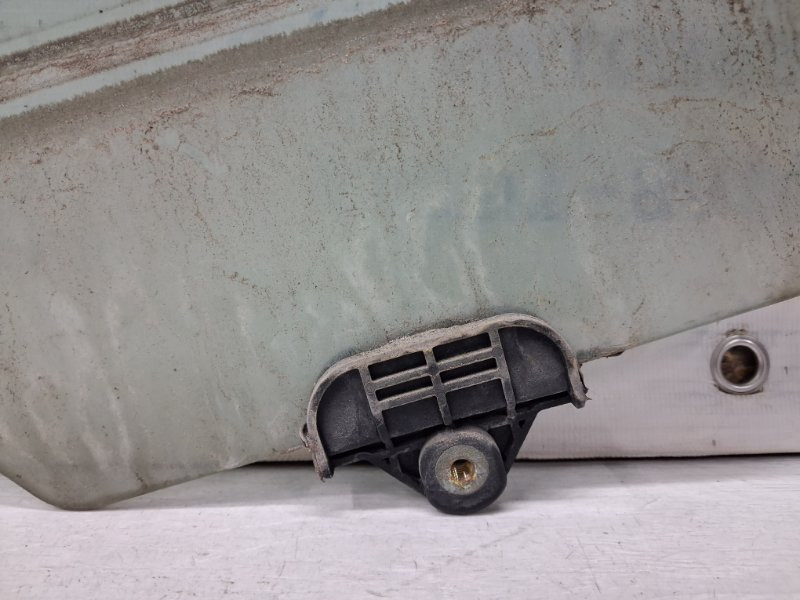 Стекло двери заднее правое Kia Ceed ED 1.6 DIESEL D4FB 2006 (б/у) Київ - зображення 2