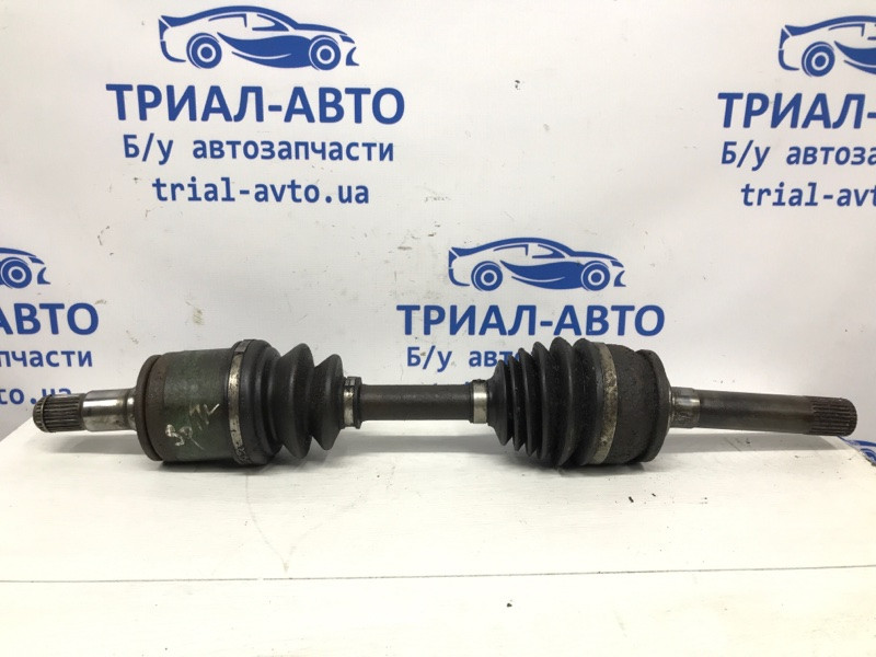 Привод передний левый МКПП Mitsubishi Pajero Sport K9 2.5 DIESEL 4D56 1996 (б/у) Киев - изображение 1