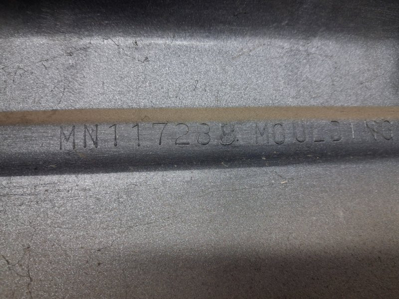 Накладка двери Mitsubishi Pajero Wagon 1999-2006 MN117288 (Арт. 68523) Київ - зображення 7